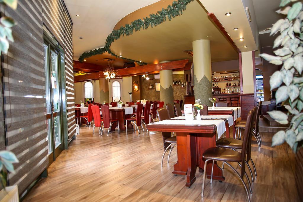 Hotel Silva 바틀돌니 외부 사진