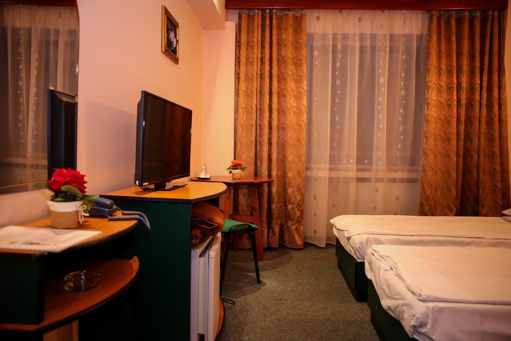 Hotel Silva 바틀돌니 외부 사진