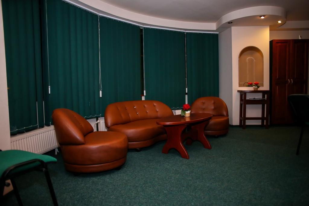 Hotel Silva 바틀돌니 외부 사진