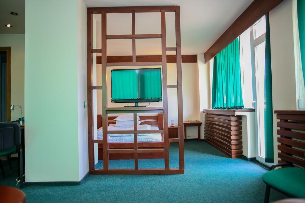 Hotel Silva 바틀돌니 외부 사진
